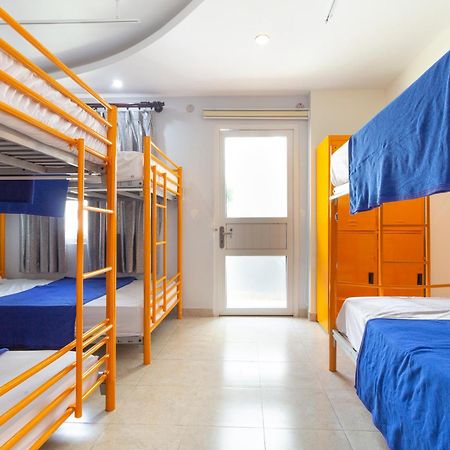 Saigon Gao Hostel Хошимин Екстериор снимка