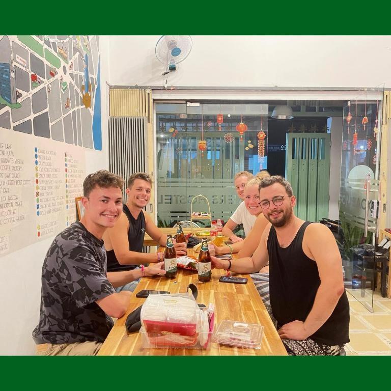 Saigon Gao Hostel Хошимин Екстериор снимка