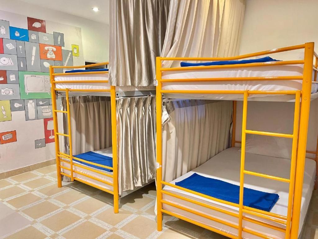 Saigon Gao Hostel Хошимин Екстериор снимка