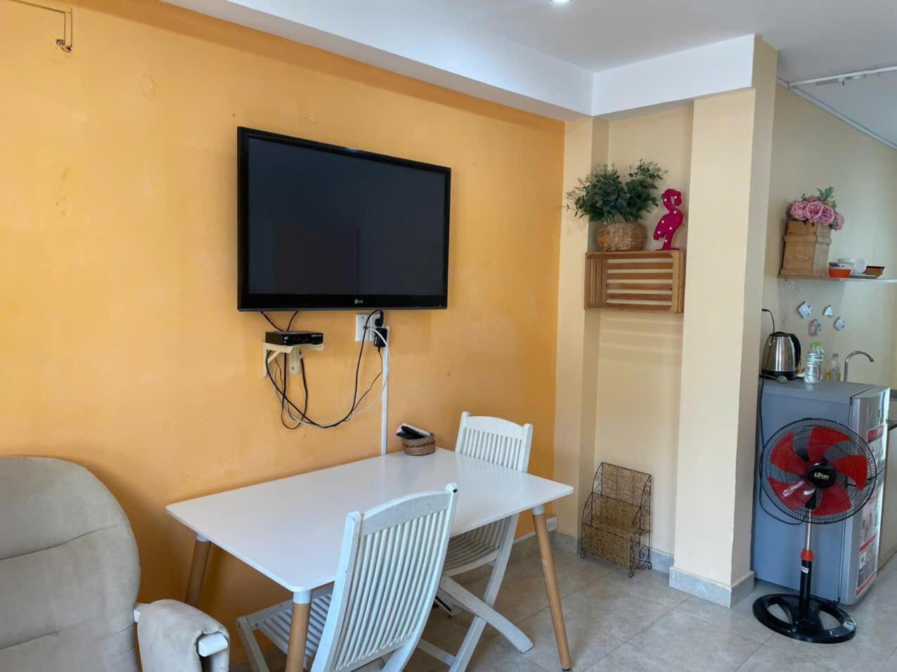Saigon Gao Hostel Хошимин Екстериор снимка