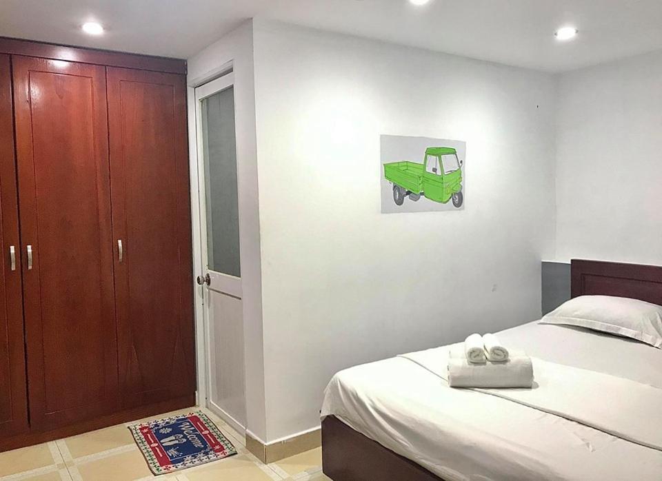 Saigon Gao Hostel Хошимин Екстериор снимка