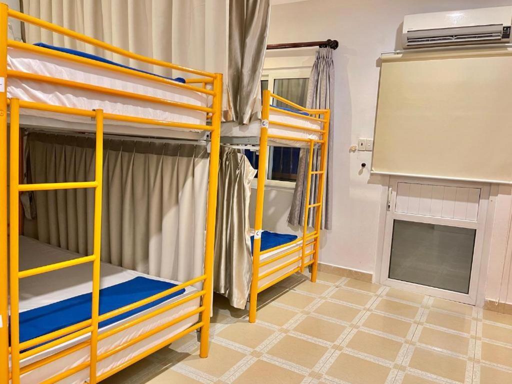 Saigon Gao Hostel Хошимин Екстериор снимка